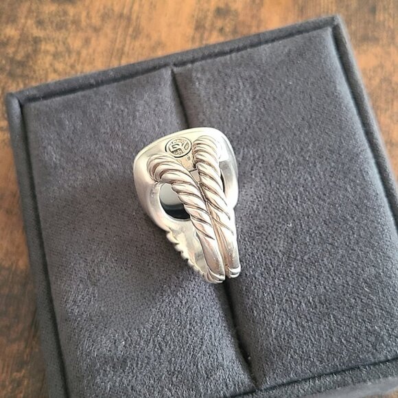 David Yurman Albion Ring w/ White Agate - 19mm - Size 7 - Picture 4 of 13